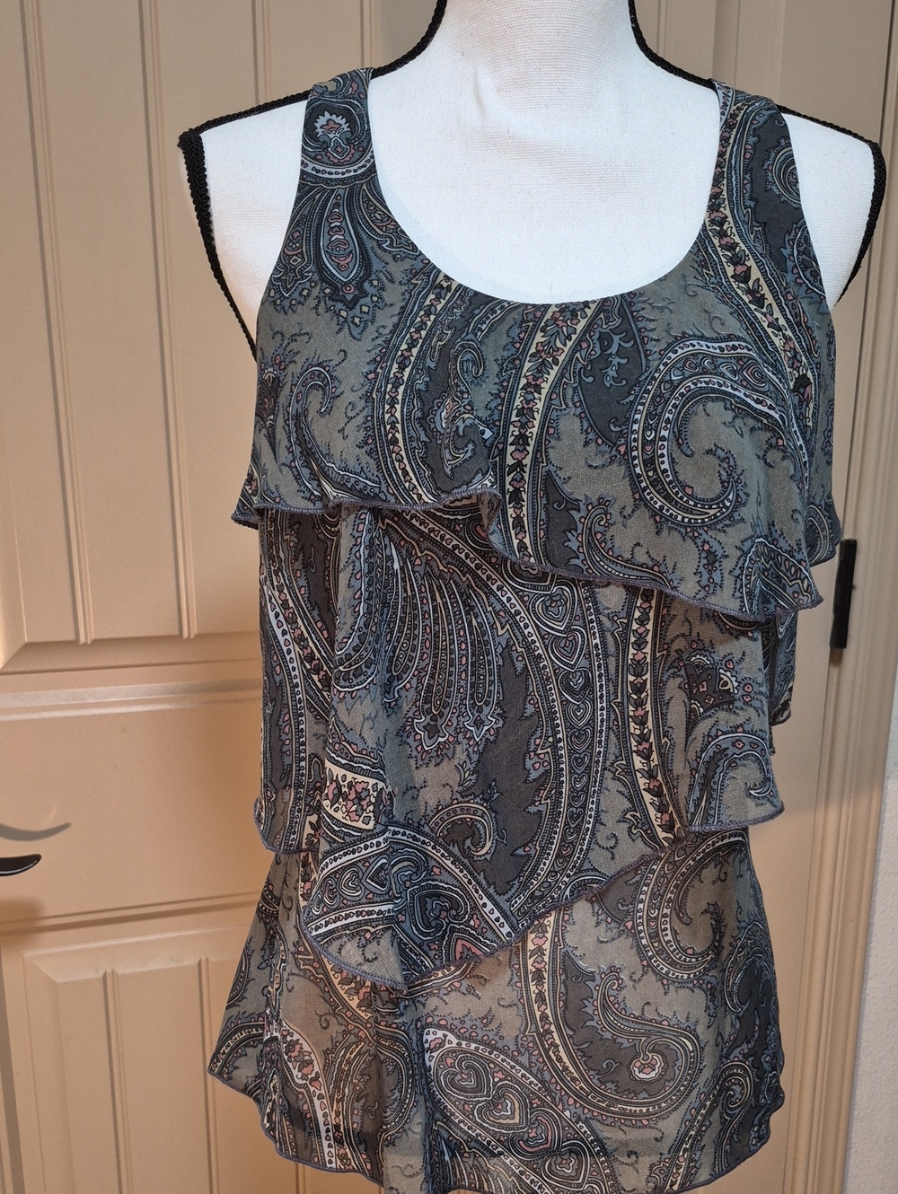 S Paisley Tiered Ruffle Tank Top Summer Sleeveless